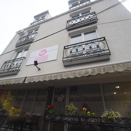 City Boutique Rooms Skopje Esterno foto