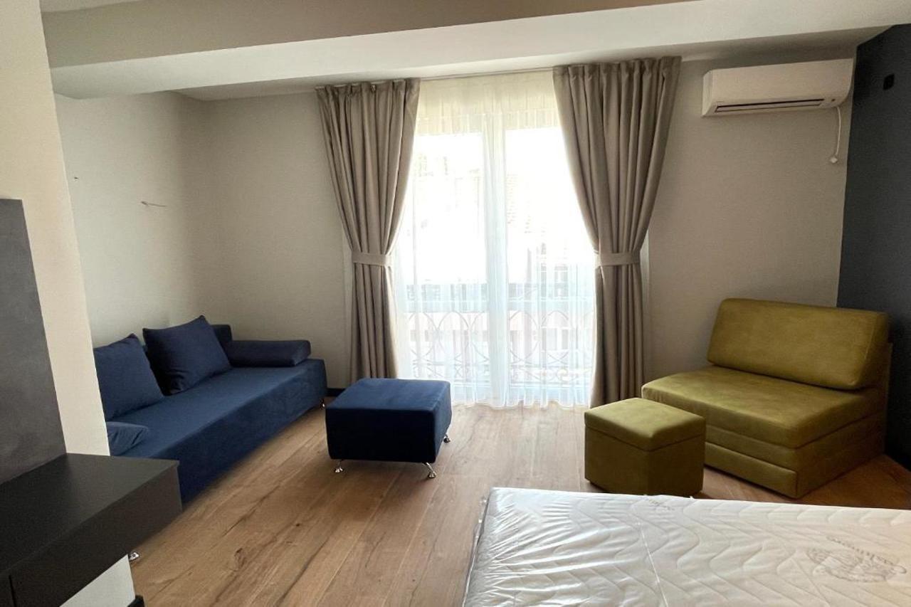 City Boutique Rooms Skopje Esterno foto