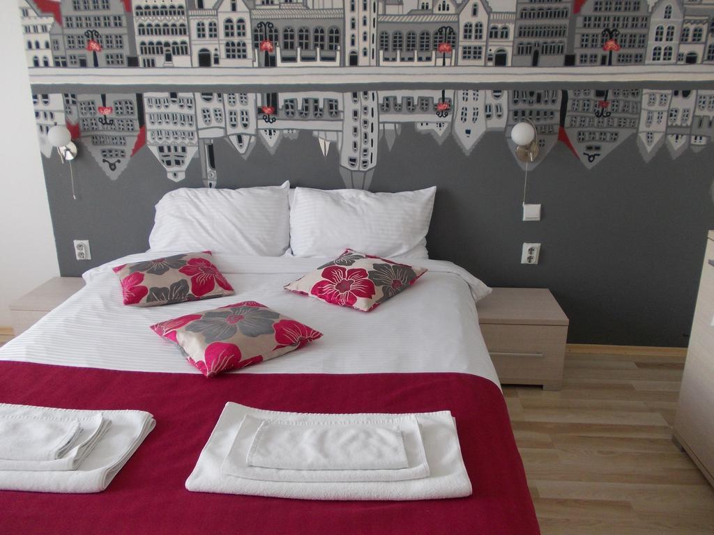 City Boutique Rooms Skopje Esterno foto