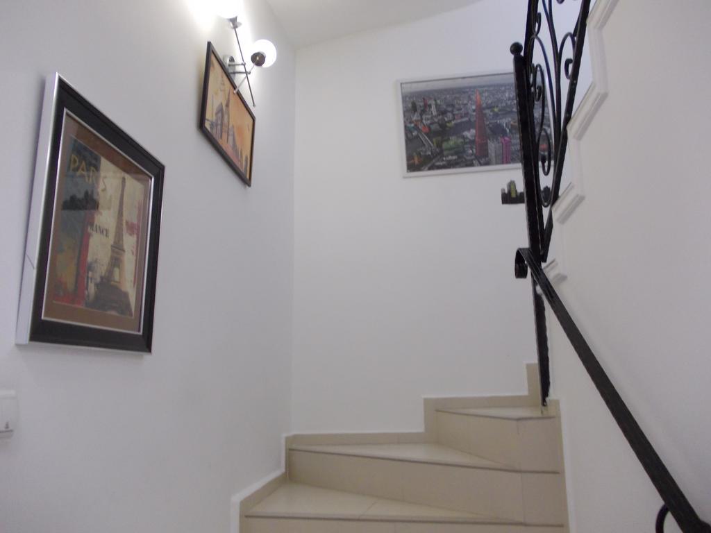 City Boutique Rooms Skopje Esterno foto