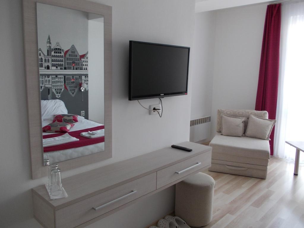 City Boutique Rooms Skopje Esterno foto