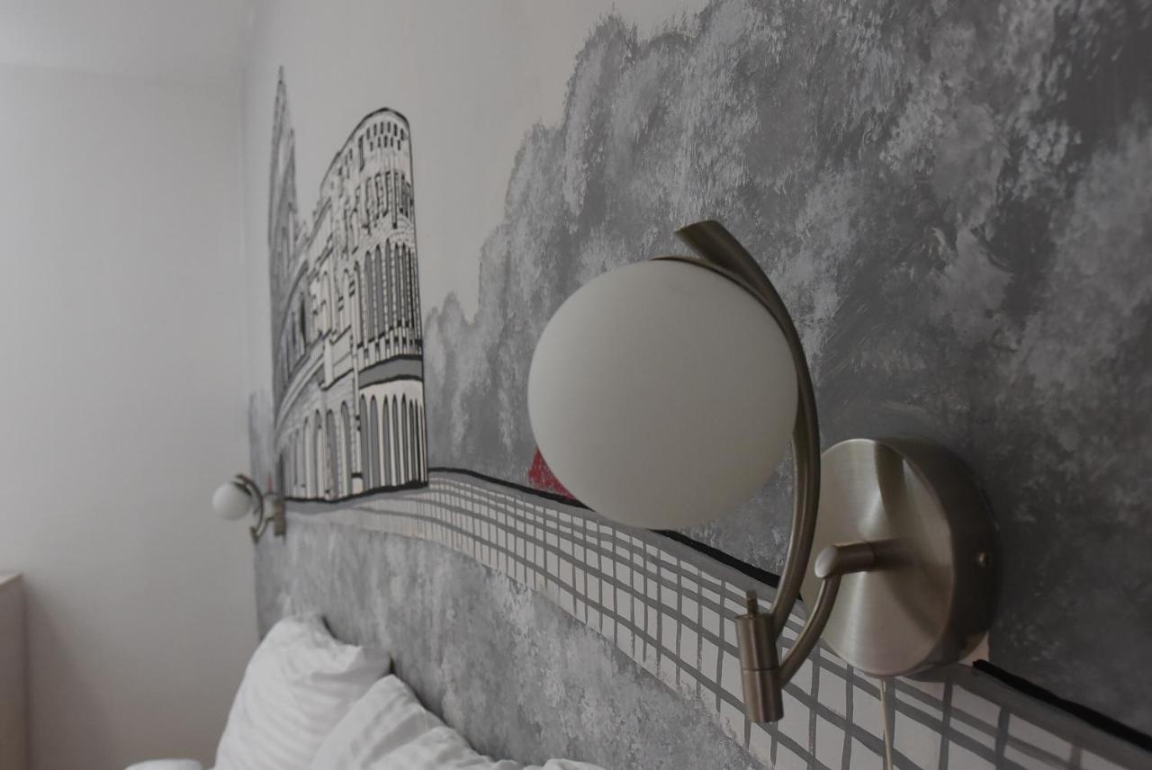 City Boutique Rooms Skopje Esterno foto